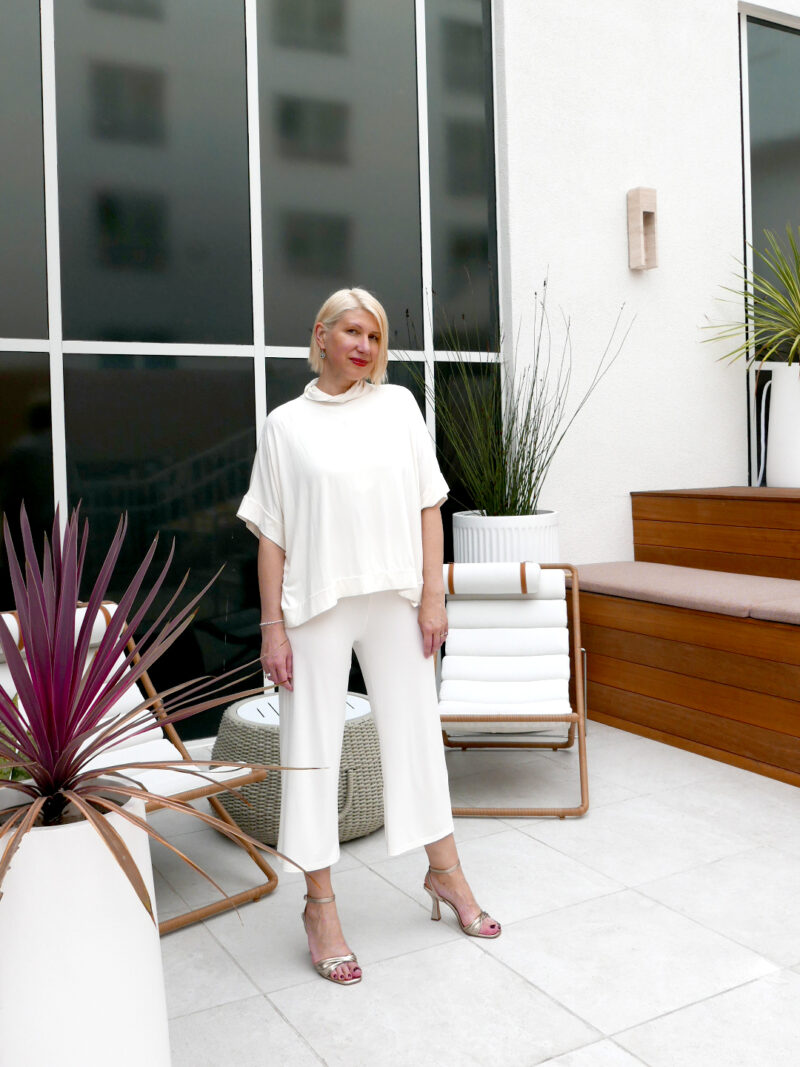 Alternative view of Oversized Skivvy Zen Top